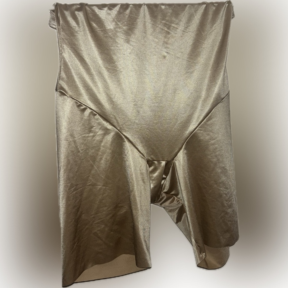 Maidenform Bottom Solutions Tan/ Nude  waist & thigh area SHAPEWEAR Size XL